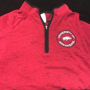 Quarter Zip Razorback Pullover!
